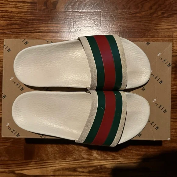 Gucci Pursuit 72 White Red Green Pool Slides Size 8 Mens Used. - Picture 1 of 4